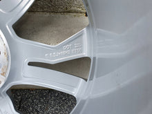 Laden Sie das Bild in den Galerie-Viewer, 4x Alufelge 18 Zoll 8.5" 5x112 50ET Glanz Silber 8S0601025AN Audi Rim Wheel FEL4842266047mu