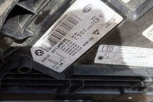 Laden Sie das Bild in den Galerie-Viewer, Frontscheinwerfer BMW 5 G31 G30 5A388F1-01 Laser Links Scheinwerfer Headlight