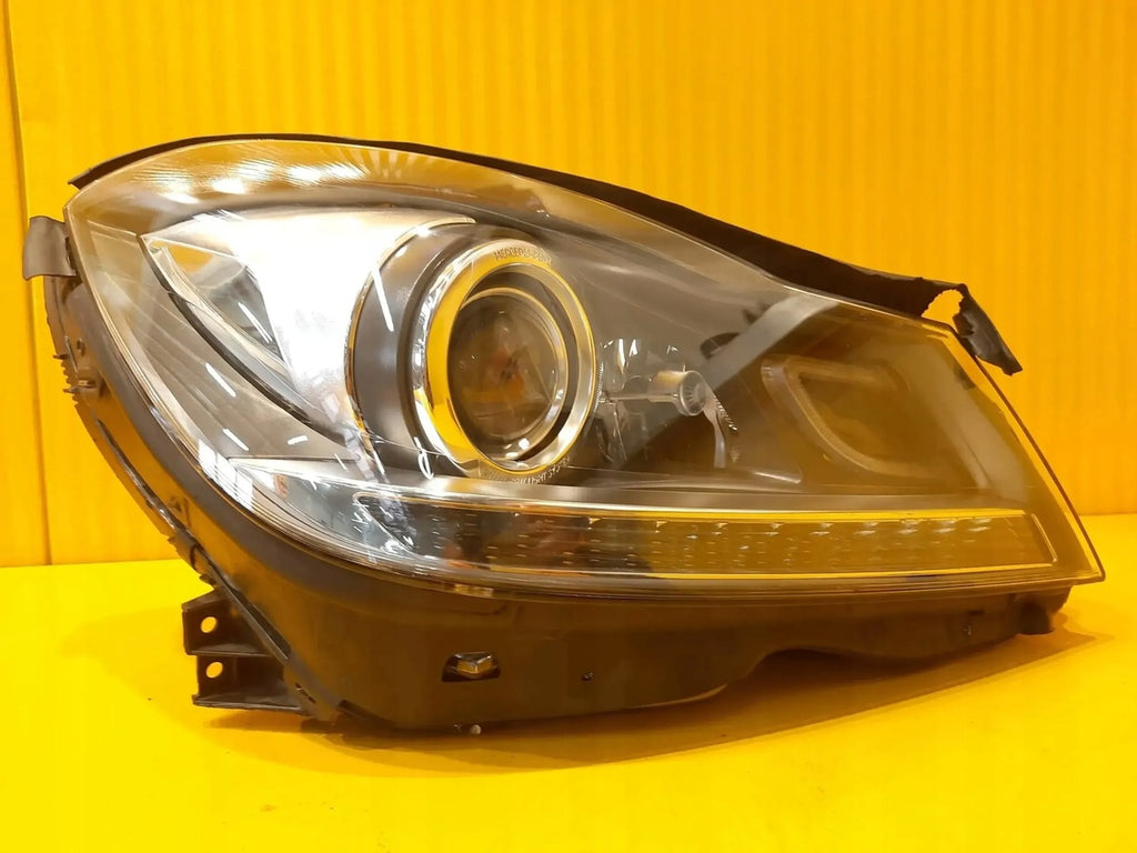 Frontscheinwerfer Mercedes-Benz W204 A2048205659 Xenon Rechts Headlight