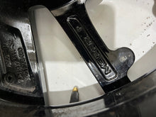 Load image into Gallery viewer, 1x Alufelge 17 Zoll 7.0" 4x108 32ET Glanz Schwarz 9851308480 Peugeot 208 Ii FEL9362259657zr