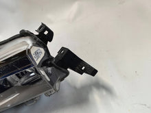 Laden Sie das Bild in den Galerie-Viewer, Frontscheinwerfer Toyota Hilux VIII CCI3261 LED Rechts Scheinwerfer Headlight SCH1982877631qe