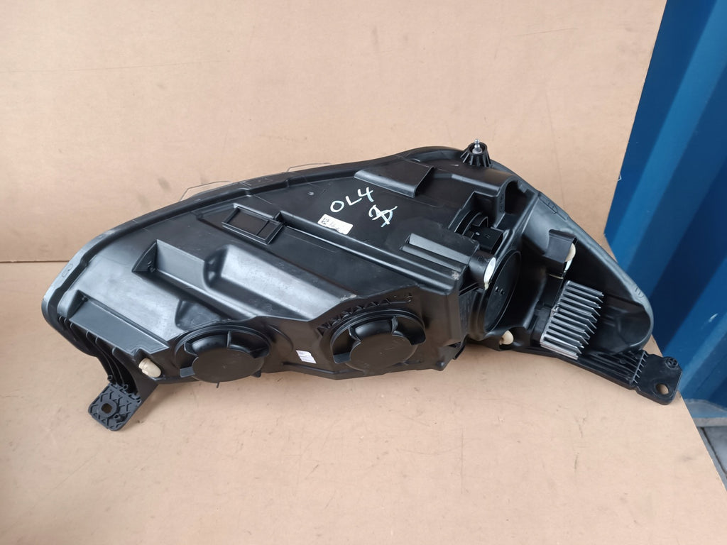 Frontscheinwerfer Ford Focus MX7B-13E015-CE MX7B-13E014-CC LED Rechts oder Links