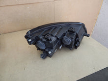 Laden Sie das Bild in den Galerie-Viewer, Frontscheinwerfer VW Touran 1T1941005H Links Scheinwerfer Headlight SCH7968457416zw