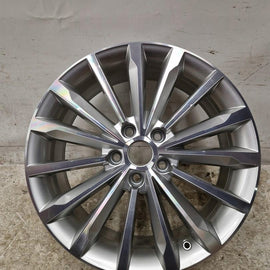 1x Alufelge 18 Zoll 7.0