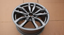 Load image into Gallery viewer, 1x Alufelge 20 Zoll 11.0" 5x120 37ET 7845862 BMW 1 Rim Wheel FEL1140727874zq