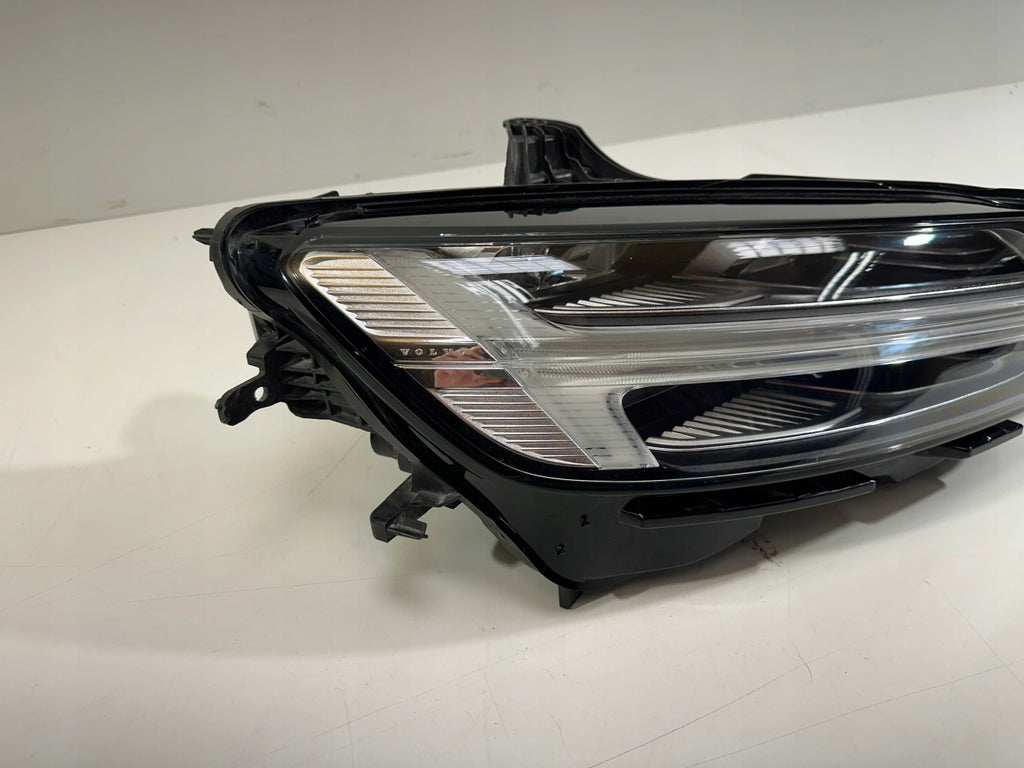 Frontscheinwerfer Volvo V60 S60 32228810 LED Rechts Scheinwerfer Headlight SCH7841173929ps