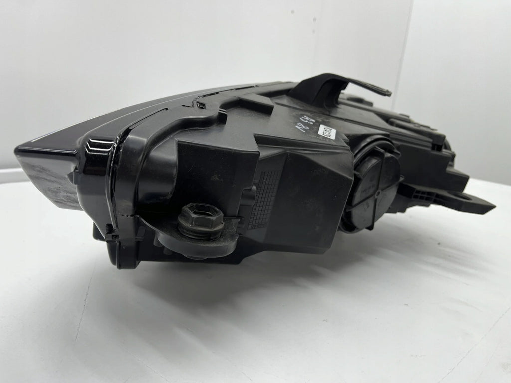 Frontscheinwerfer Audi A3 8V0941006E Xenon Ein Stück (Rechts oder Links) SCH2506365013gd