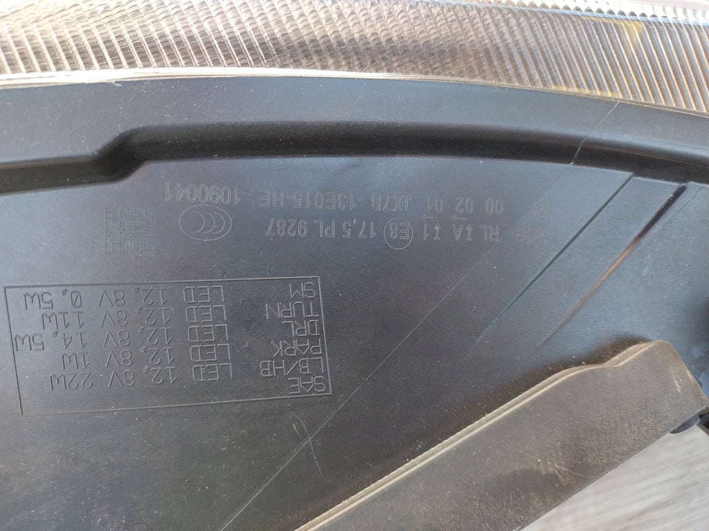 Frontscheinwerfer Ford Focus JZ7B-13E015-HE LED Links Scheinwerfer Headlight SCH5159803861ui