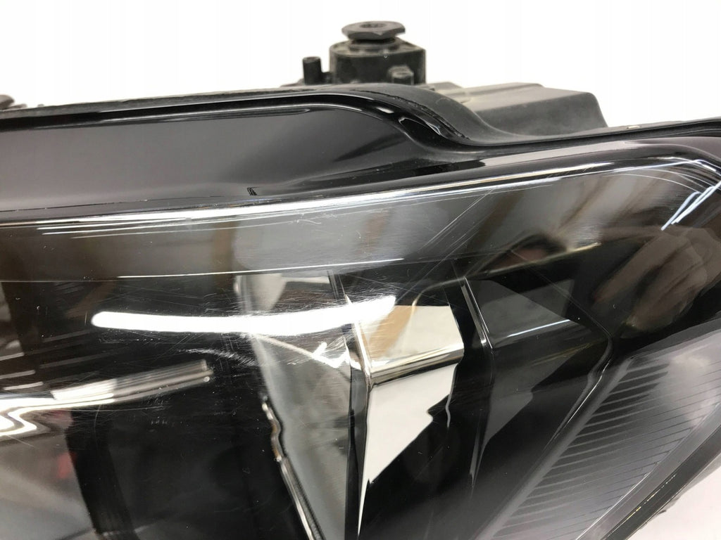 Frontscheinwerfer VW Caddy III 2K1941015B 1ED01228601 Links Headlight SCH4074095854wk