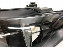 Laden Sie das Bild in den Galerie-Viewer, Frontscheinwerfer VW Caddy III 2K1941015B 1ED01228601 Links Headlight SCH4074095854wk