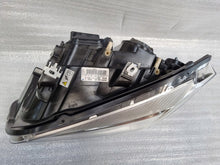 Laden Sie das Bild in den Galerie-Viewer, Frontscheinwerfer BMW X1 E84 7290239-05 Xenon Links Scheinwerfer Headlight SCH4515251033gs