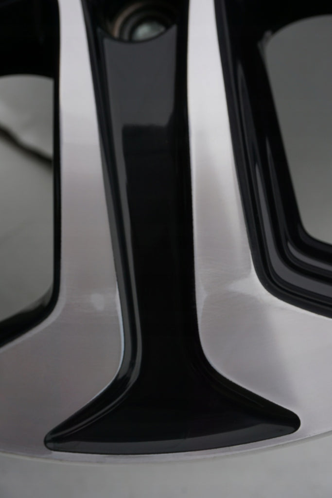 1x Alufelge 17 Zoll 7.0" 5x114.3 55ET HL4990-2 Honda Rim Wheel