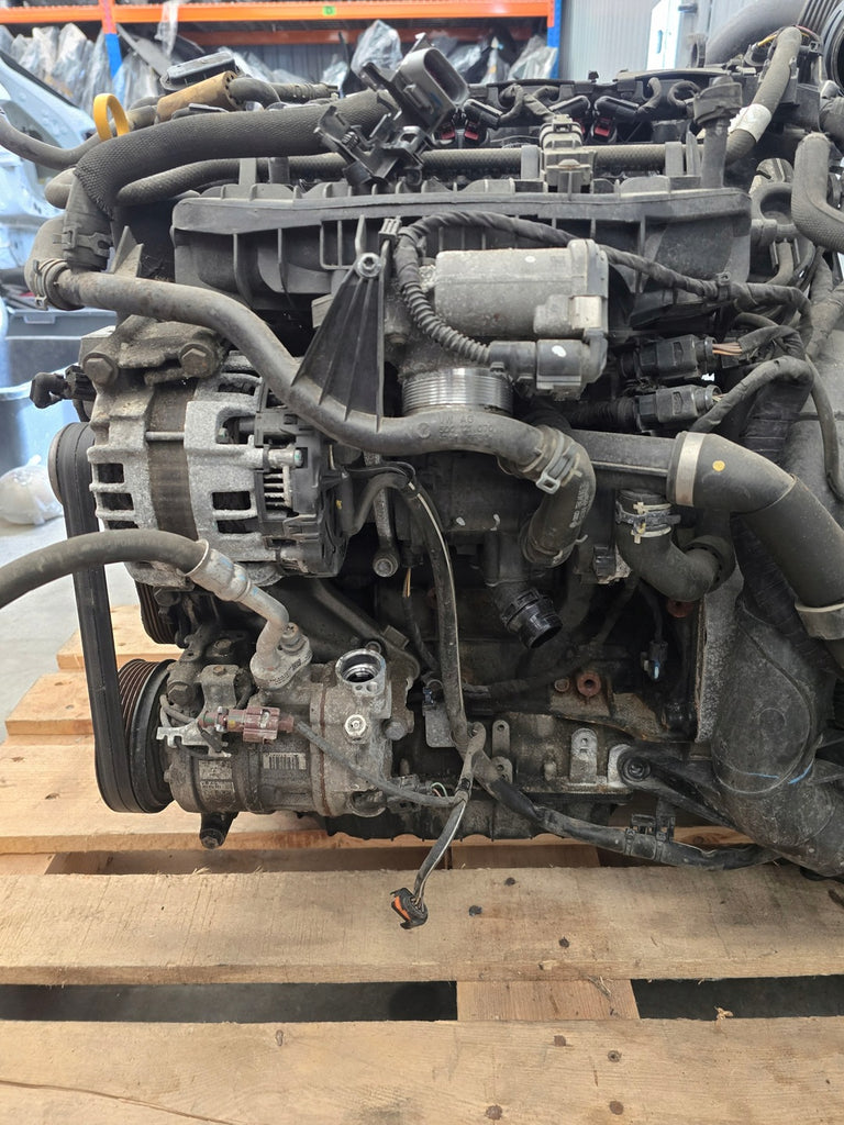 Motor VW Tiguan DGU 2.0 TSI 186PS 137kW 182TKm Benzin Engine Unkomplett