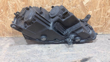 Laden Sie das Bild in den Galerie-Viewer, Frontscheinwerfer VW Passat B7 3AB941005 Links Scheinwerfer Headlight SCH8640323989fd