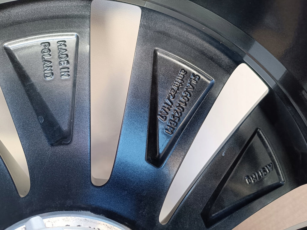 1x Alufelge 21 Zoll 9.0" 5x112 40ET 5LA601025P Skoda Enyaq Rim Wheel