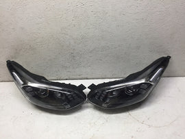 Frontscheinwerfer Kia Sportage IV Ein Stück (Rechts oder Links) Headlight