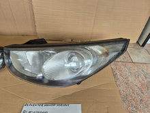 Laden Sie das Bild in den Galerie-Viewer, Frontscheinwerfer Hyundai Ix35 921022Y000 921012Y00 Rechts oder Links