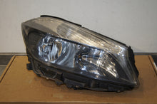 Laden Sie das Bild in den Galerie-Viewer, Frontscheinwerfer Mercedes-Benz A1768203961KZ Rechts Scheinwerfer Headlight SCH6429076531as