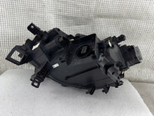 Laden Sie das Bild in den Galerie-Viewer, Frontscheinwerfer VW I 11B941036M Rechts Scheinwerfer Headlight SCH5370736676ni