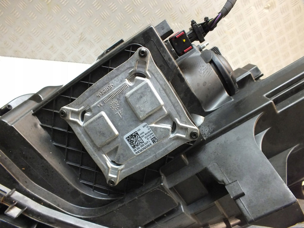 Frontscheinwerfer Opel Zafira C 39107635 LED Rechts Scheinwerfer Headlight SCH5837139449ix