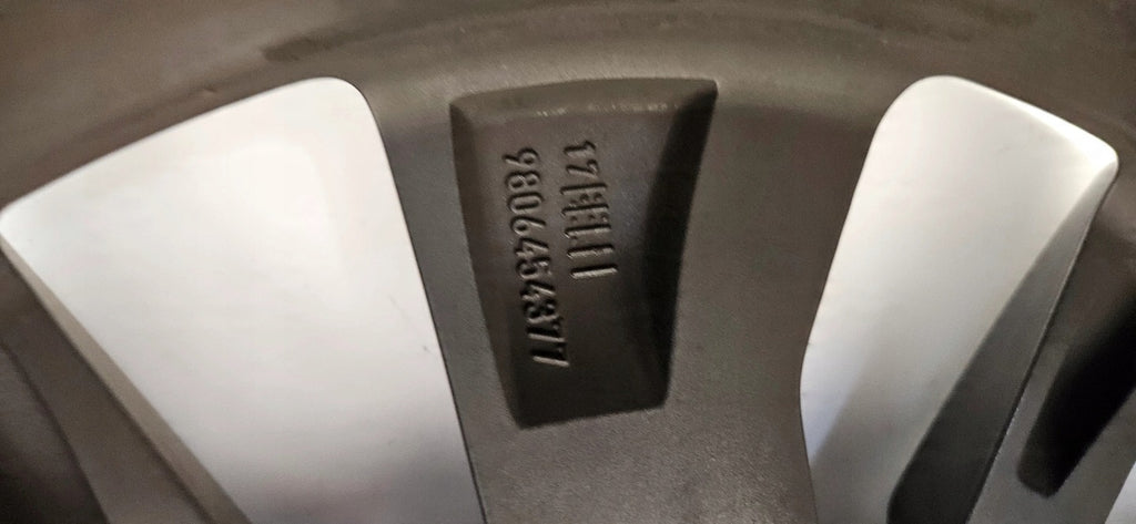 1x Alufelge 17 Zoll 7.0" 5x108 46ET Silber 9806454377 Toyota Proace Rim Wheel