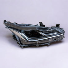 Laden Sie das Bild in den Galerie-Viewer, Frontscheinwerfer Toyota Corolla 8111002T51 LED Rechts Scheinwerfer Headlight