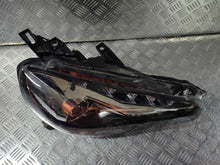 Load image into Gallery viewer, Frontscheinwerfer Toyota 423122DH Ein Stück (Rechts oder Links) Headlight