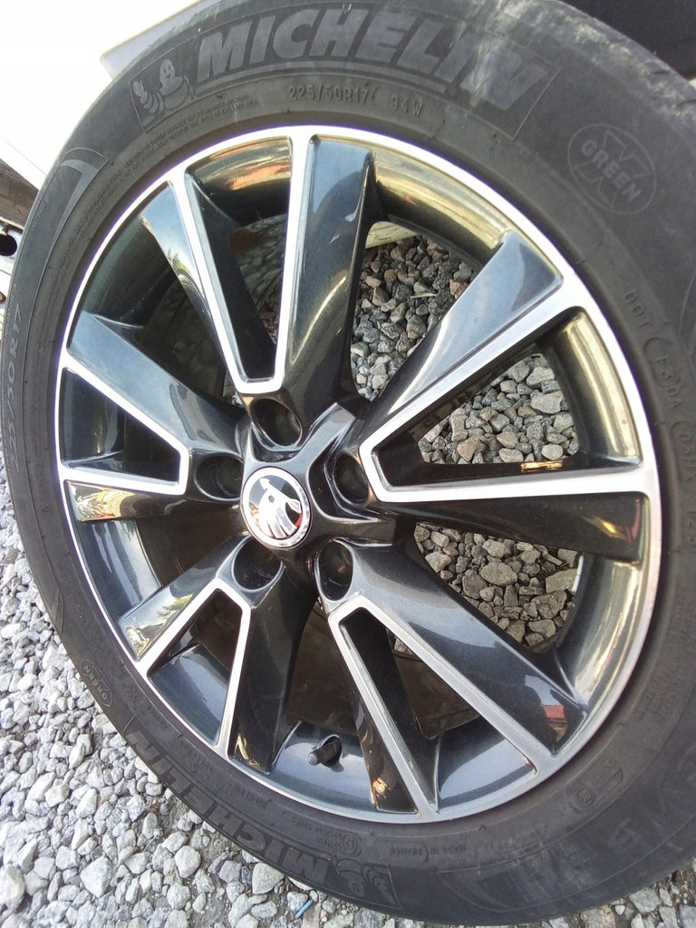 1x Alufelge 17 Zoll 7.0" 5x112 45ET Glanz Graphit 5L0601025AC Mg Rim Wheel FEL1241916470wz