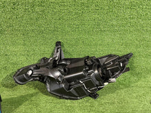 Laden Sie das Bild in den Galerie-Viewer, Frontscheinwerfer Peugeot 108 CSC28096 Rechts Scheinwerfer Headlight SCH1491209286aj