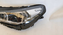Laden Sie das Bild in den Galerie-Viewer, Frontscheinwerfer BMW X1 5A9A227 Full LED Ein Stück (Rechts oder Links) SCH7565828150ck