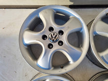 Load image into Gallery viewer, 4x Alufelge 16 Zoll 6.0" 5x112 49ET Silber 76110449 VW Caddy V Golf VII Touran FEL2627104544pm