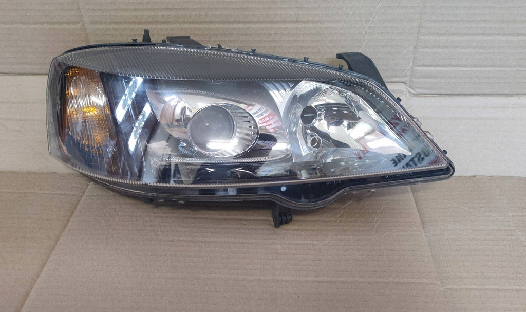 Frontscheinwerfer Opel Astra G 24406562 1EL008329-08 Xenon Rechts Headlight SCH6422325062em