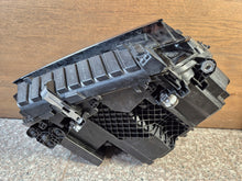 Laden Sie das Bild in den Galerie-Viewer, Frontscheinwerfer BMW 5A8D461-01 LED Links Scheinwerfer Headlight SCH8906066360in