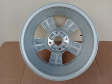 Laden Sie das Bild in den Galerie-Viewer, 1x Alufelge 15 Zoll 6.5" 4x108 20ET 124998766 Peugeot Rim Wheel FEL9670434021py