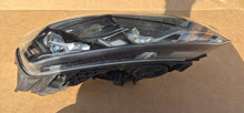 Laden Sie das Bild in den Galerie-Viewer, Frontscheinwerfer VW Polo 6C1941036 Rechts Scheinwerfer Headlight SCH4888595759yx
