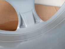 Laden Sie das Bild in den Galerie-Viewer, 1x Alufelge 17 Zoll 7.5" 5x112 51ET 1K0601025 VW Rim Wheel FEL3160176186dj