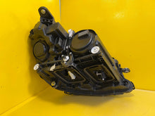 Laden Sie das Bild in den Galerie-Viewer, Frontscheinwerfer Mercedes-Benz W213 A2139064109 LED Links Headlight SCH5241489846cc