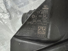 Load image into Gallery viewer, Frontscheinwerfer Audi A4 B9 8W0941005 Xenon Links Scheinwerfer Headlight