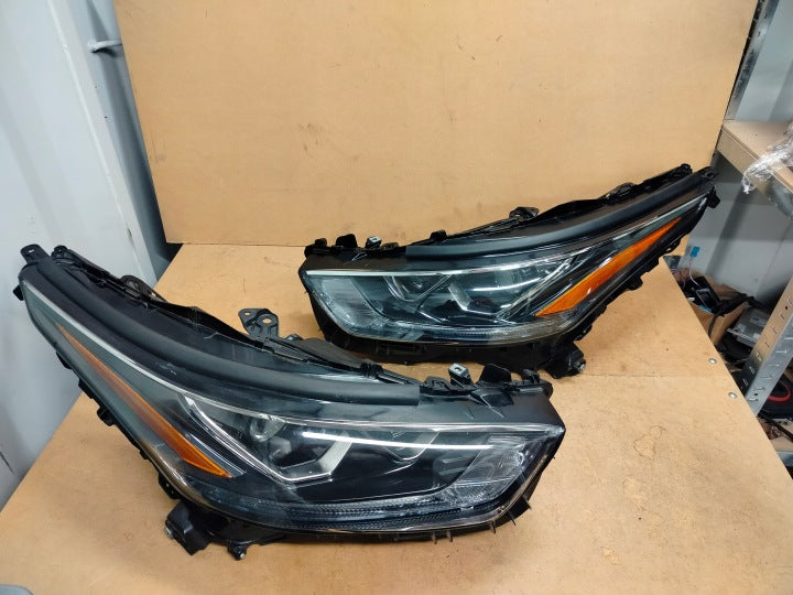 Frontscheinwerfer Toyota Highlander 10100-8A06K Full LED Ein Satz Headlight SCH1526839109bl