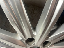 Load image into Gallery viewer, 1x Alufelge 17 Zoll 6.5" 5x112 5TA601025J VW Touran Rim Wheel FEL8272751556qr