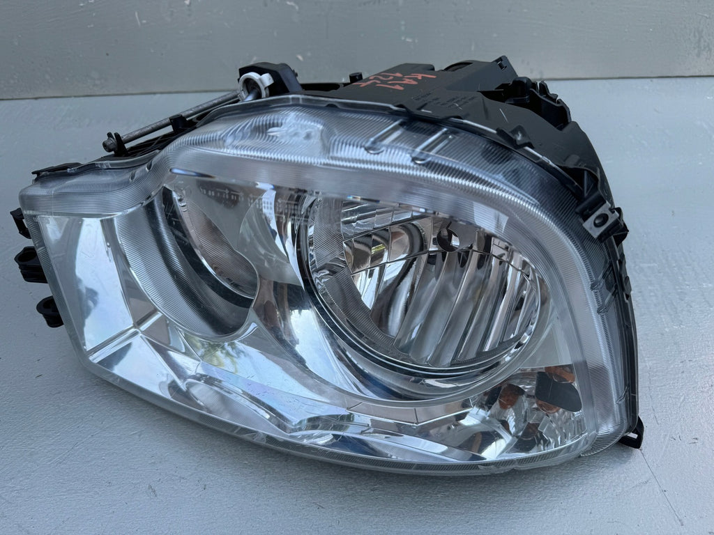 Frontscheinwerfer Mercedes-Benz A9608201939 Rechts Scheinwerfer Headlight