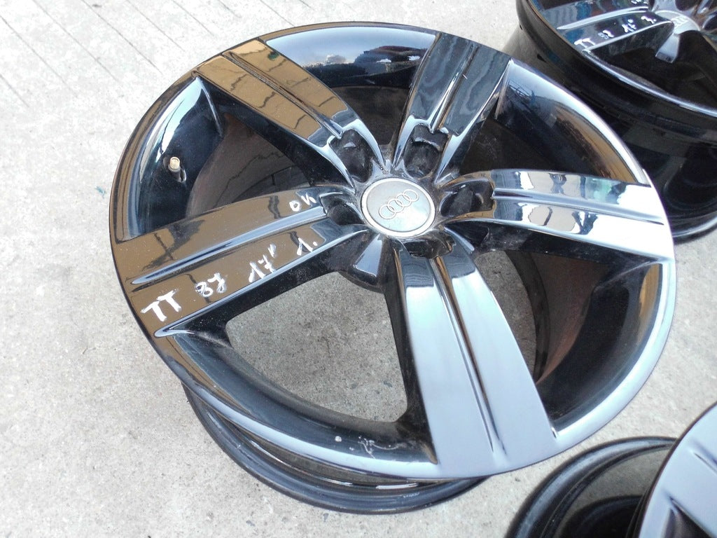 4x Alufelge 17 Zoll 8.0" 5x112 47ET Glanz 8J0601025C Audi A4 B7 Rim Wheel FEL4623063674cq