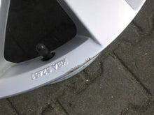 Load image into Gallery viewer, 1x Alufelge 17 Zoll 6.5" 5x112 46ET Glanz Silber 5H0601025B VW Golf VIII I FEL1661240783yo
