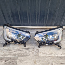 Frontscheinwerfer Renault Master I Ein Stück (Rechts oder Links) Headlight SCH1224437062ni