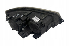 Laden Sie das Bild in den Galerie-Viewer, Frontscheinwerfer VW Transporter Caravelle 7E1941015S 03012532010 Links SCH5039144352ry