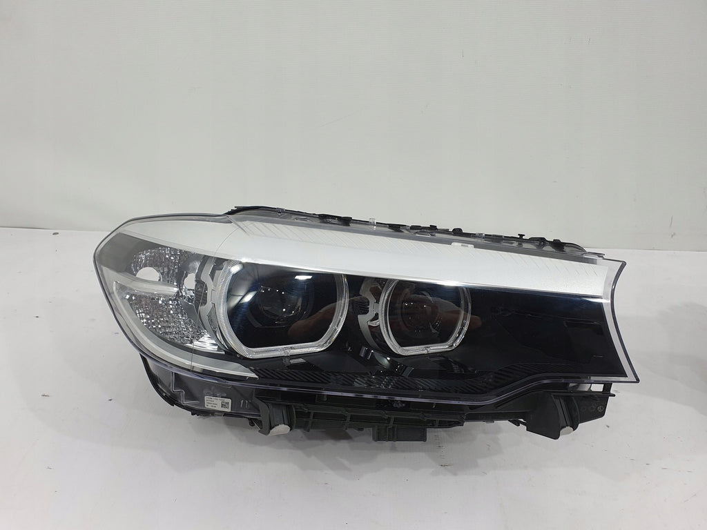 Frontscheinwerfer BMW 5 G31 G30 7439200-01 Full LED Ein Satz Headlight SCH8780063217pg