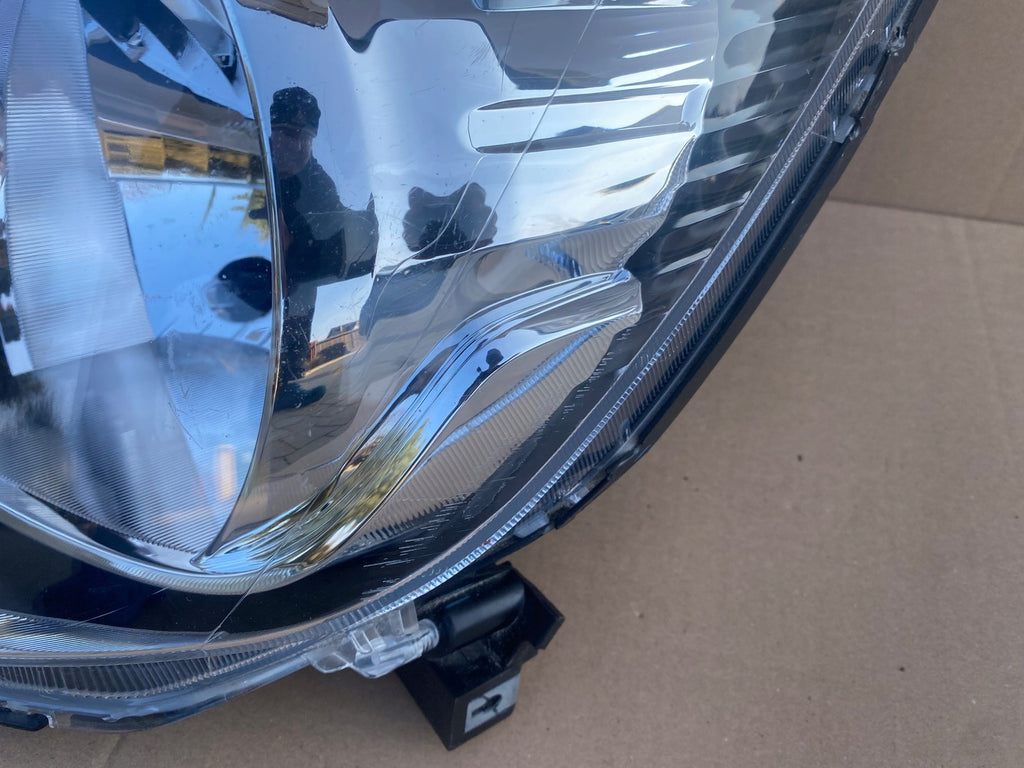 Frontscheinwerfer Mitsubishi Space Star 8301C193 Links Scheinwerfer Headlight