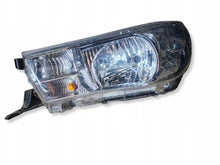 Laden Sie das Bild in den Galerie-Viewer, Frontscheinwerfer Toyota Hilux VIII QPM1087 FALSE Scheinwerfer Headlight SCH3989266441fx