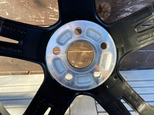 Laden Sie das Bild in den Galerie-Viewer, 1x Alufelge 19 Zoll 7.5" 5x108 50 5ET 32327353 Volvo Xc60 Ii Rim Wheel