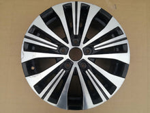 Laden Sie das Bild in den Galerie-Viewer, 1x Alufelge 16 Zoll 6.5&quot; 5x114.3 44ET Glanz Schwarz 403003206R Renault Zoe